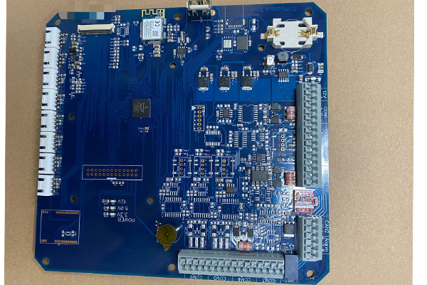 Produzione in volume delle schede di controllo del settore completata