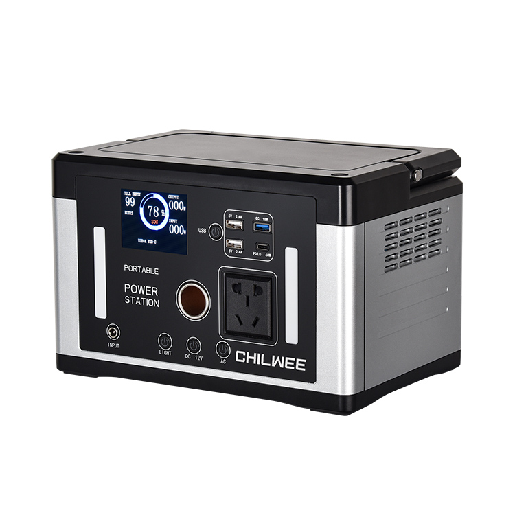 Centrale elettrica portatile intelligente da 700 W per la ricarica dell'illuminazione