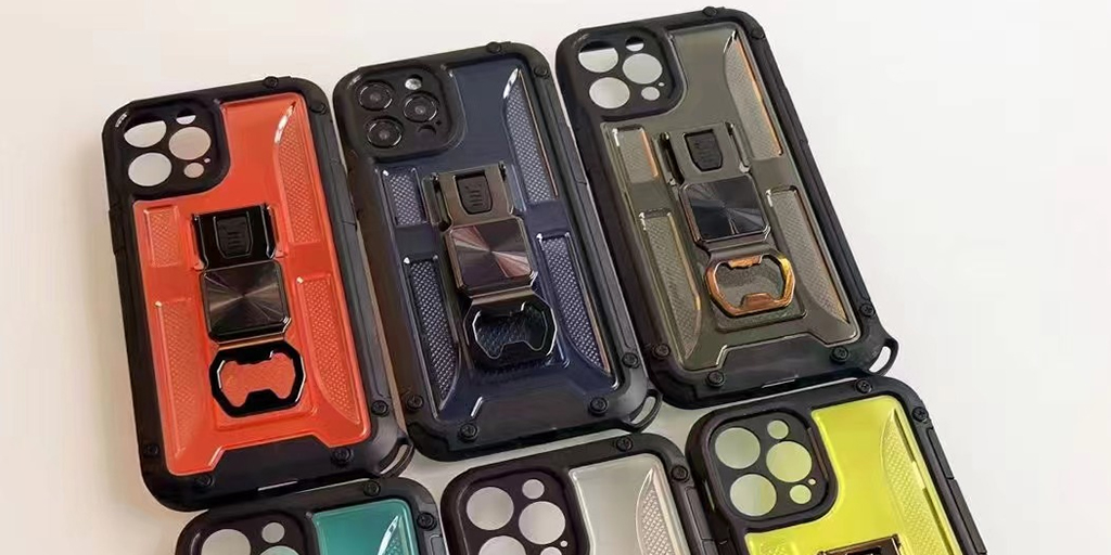 Le custodie per telefoni in acrilico sono resistenti allo sporco?
